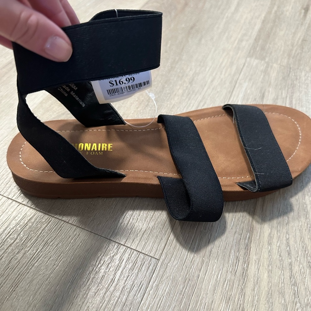 Cushionaire gladiator sandals